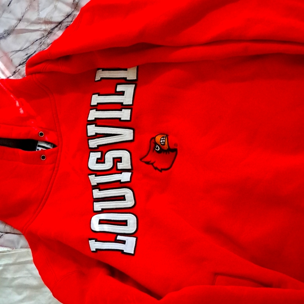 Oversized Louisville hoodie for woman